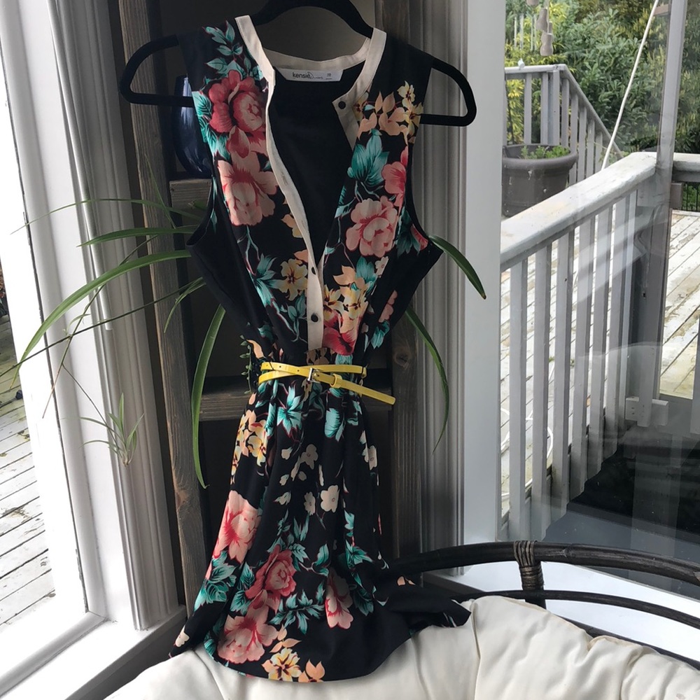 Kensie flower sleeveless dress size 10